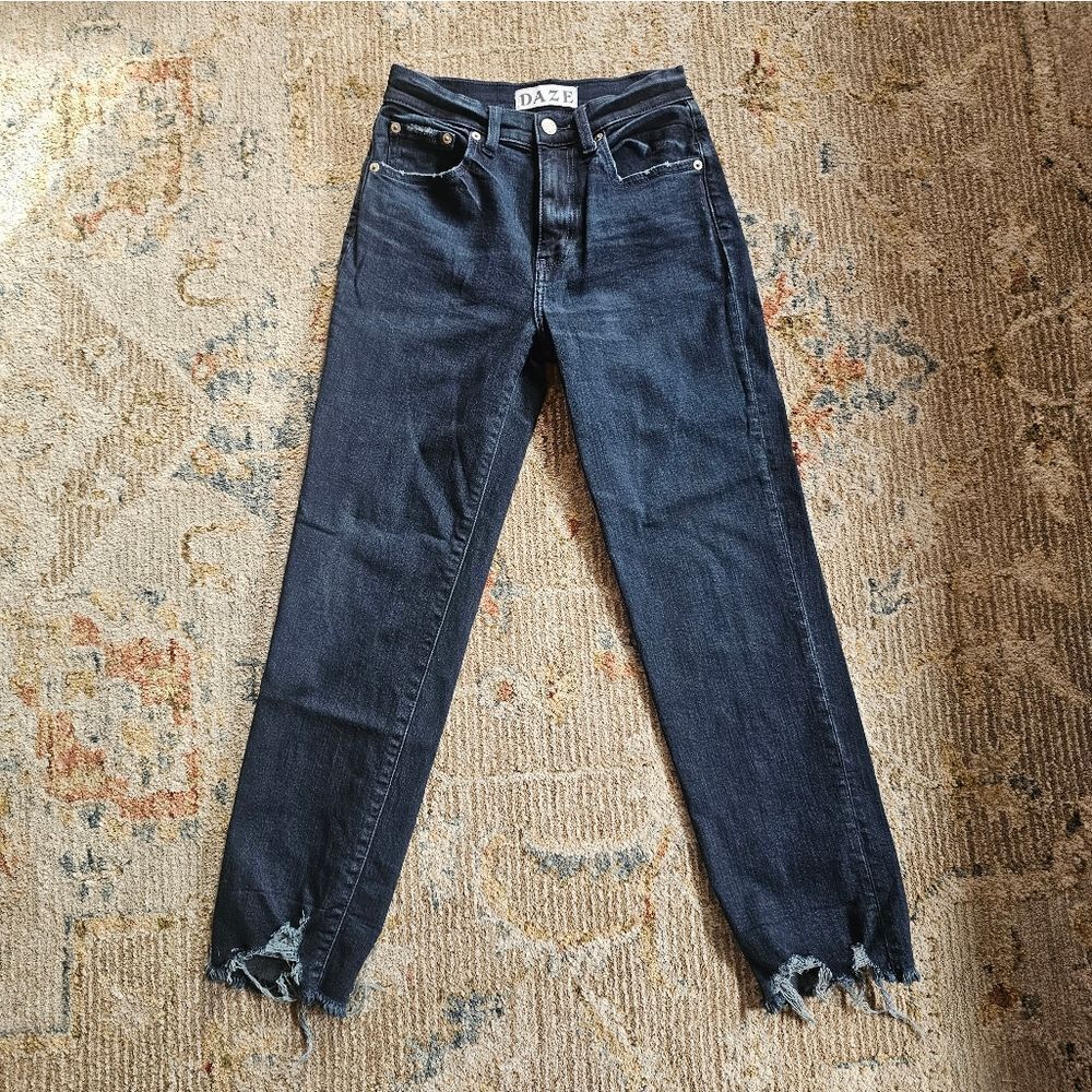 Daze Ankle Jeans, Sz 24 With 26" Insram, Excellent Condition